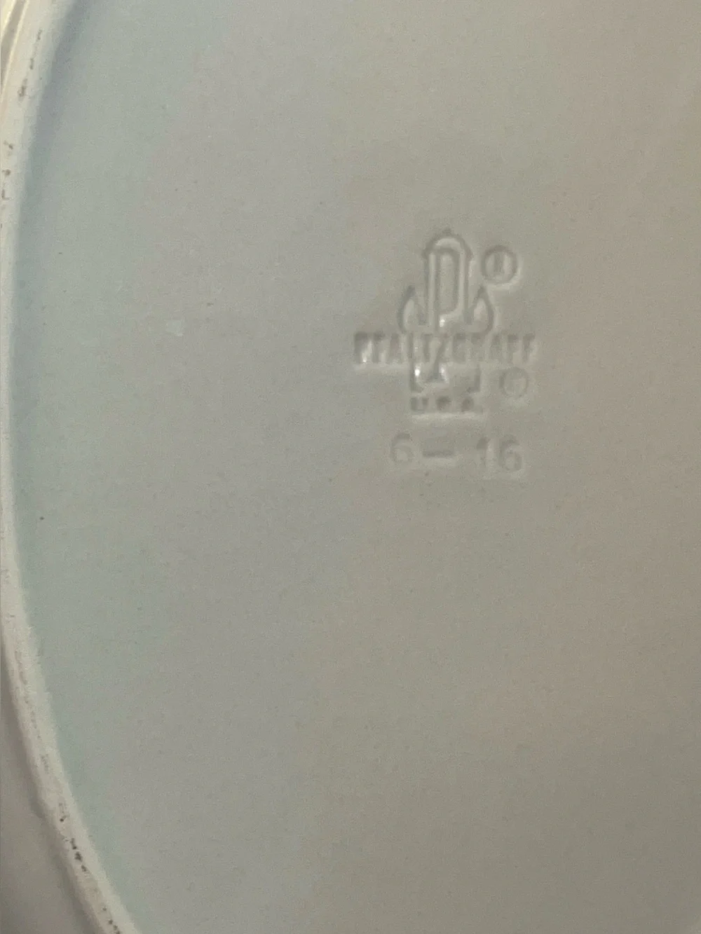 Pfaltzgraff Windsong pattern oval serving platte 14 inches